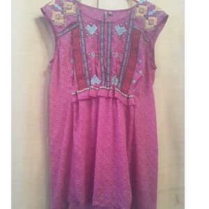Fuchsia  sleeveless top with crochet accents